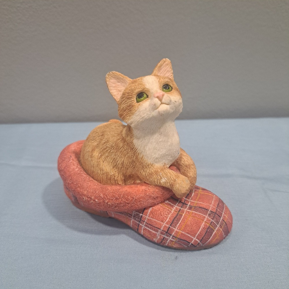 Leonardo Collection Ginger Orange Cat in Red Plaid Slipper Resin Figurine Kitsch